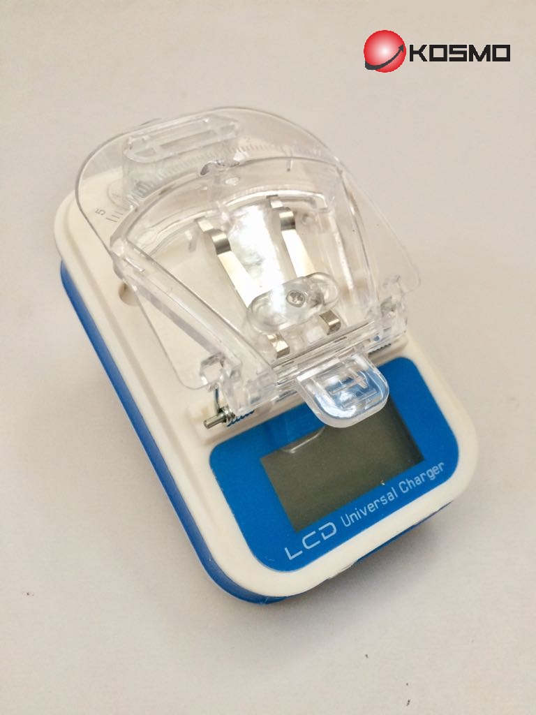 CARGADOR VIAJERO 220V UNIVERSAL LCD+USB